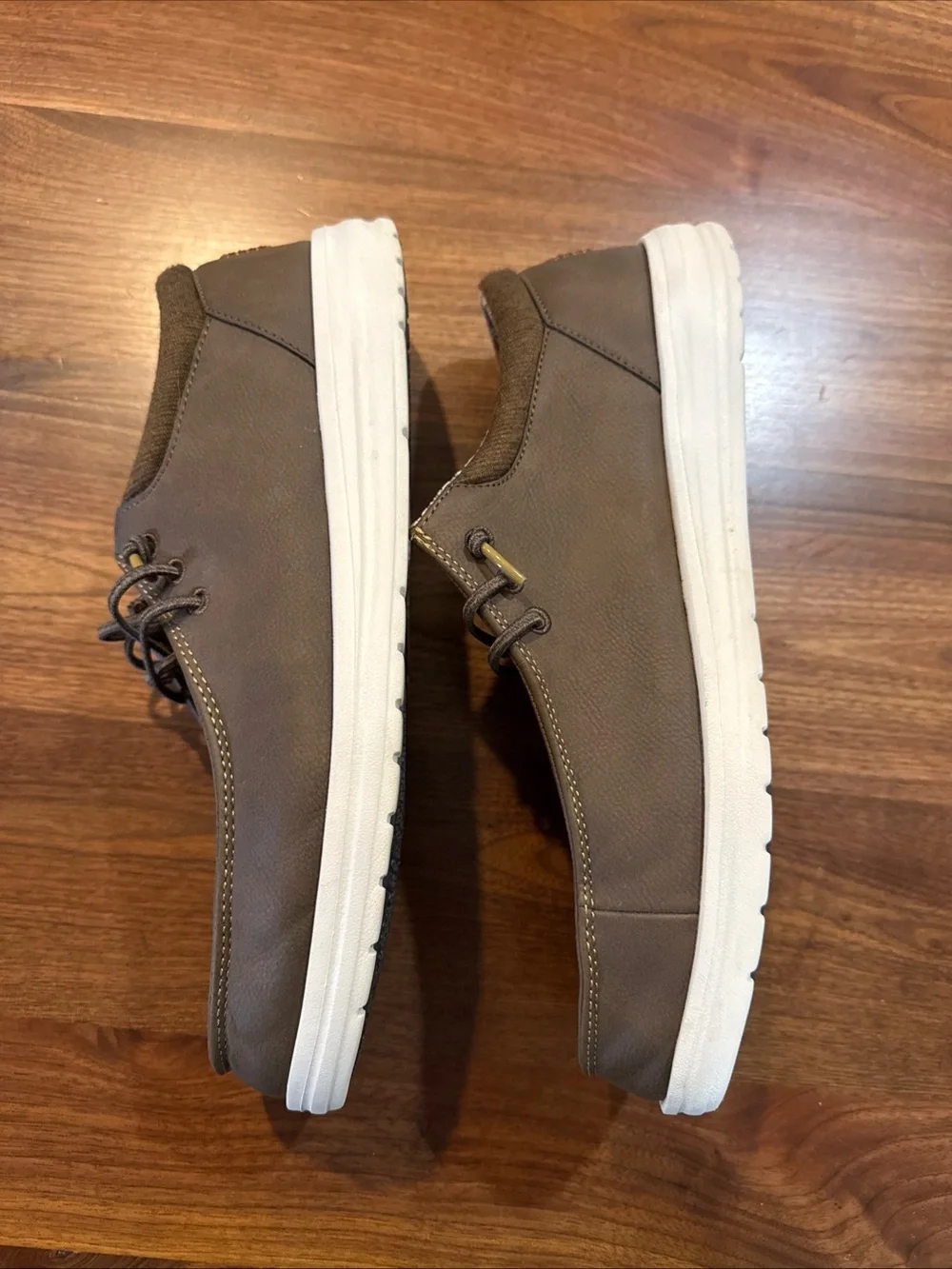 HEY DUDE PAUL CLASSIC - Brown- 43352-255H CASUAL SHOES MEN'S US 11- Brand new
